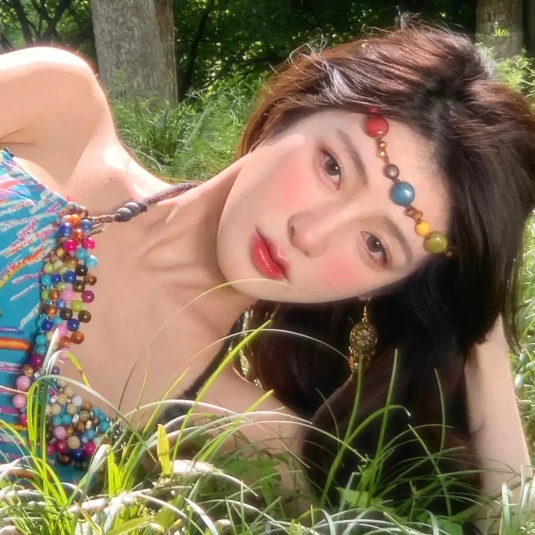 西格弗里德 封面