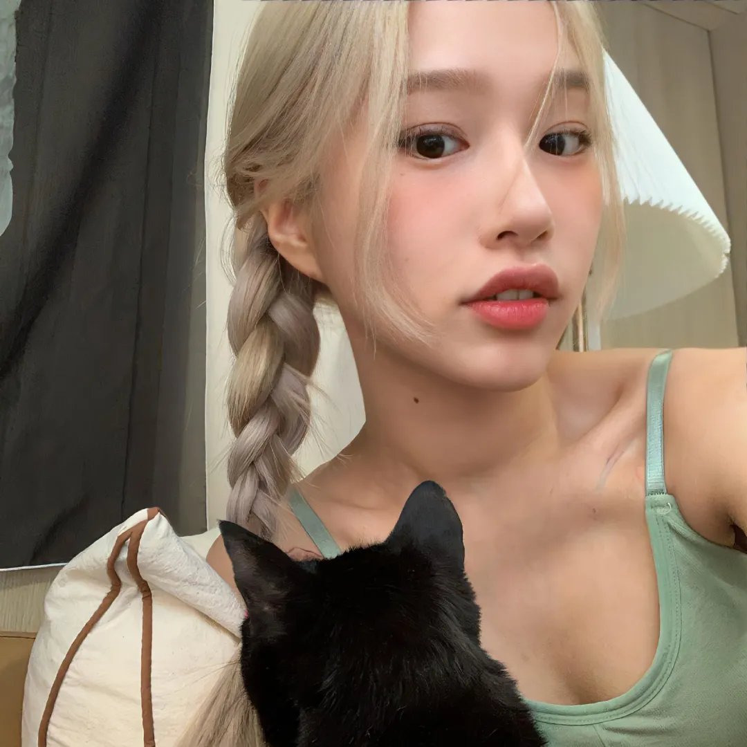 同班绯闻 封面